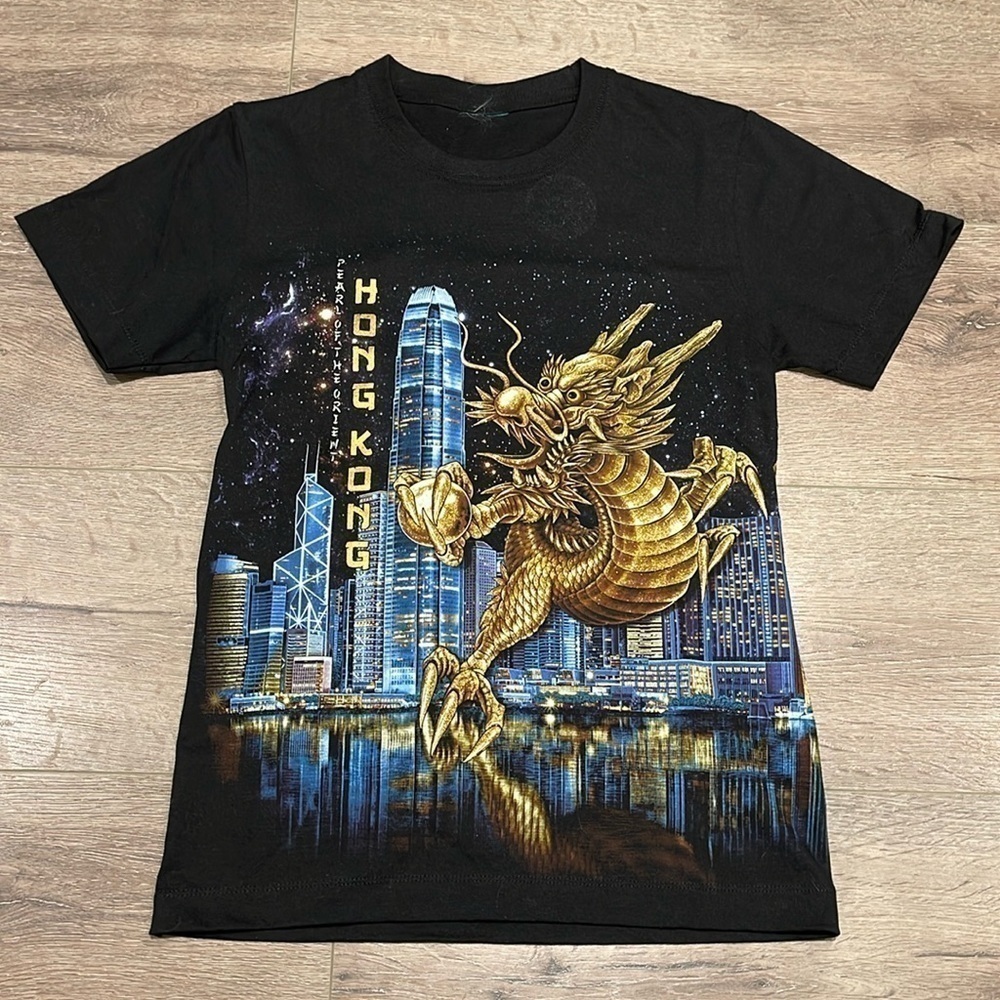 Graphic T-shirt Hong Kong City Scape  - Xs